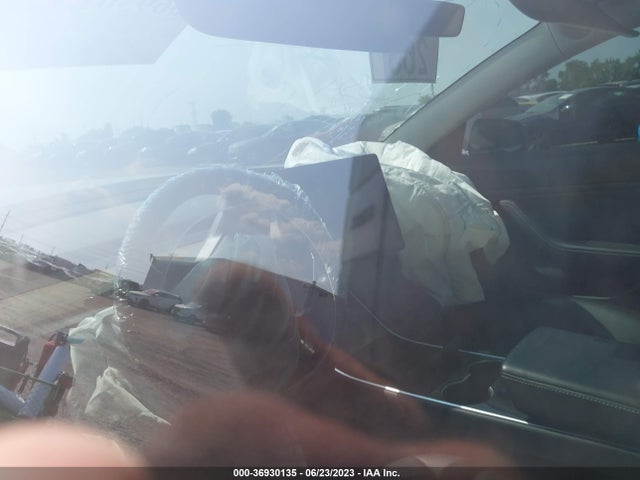 Tesla Model 3 Long Range 2018 5YJ3E1EB8JF103149 Image 8