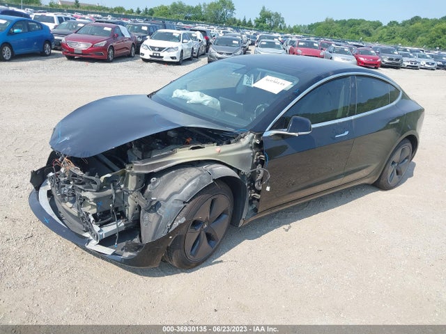 Tesla Model 3 Long Range 2018 5YJ3E1EB8JF103149 Image 2