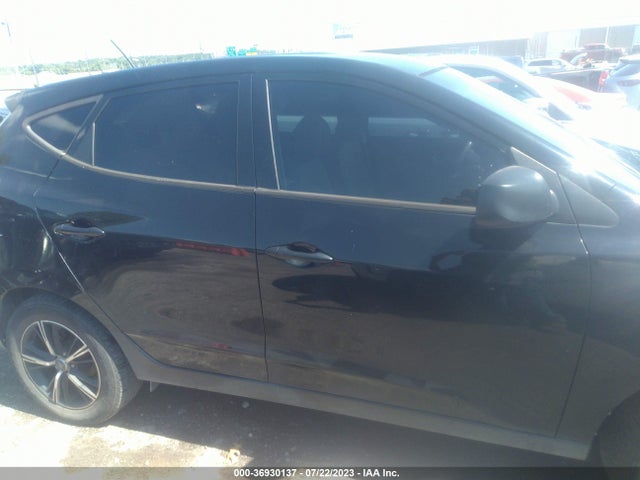 2013 HYUNDAI TUCSON GL VIN: KM8JT3AB4DU686535