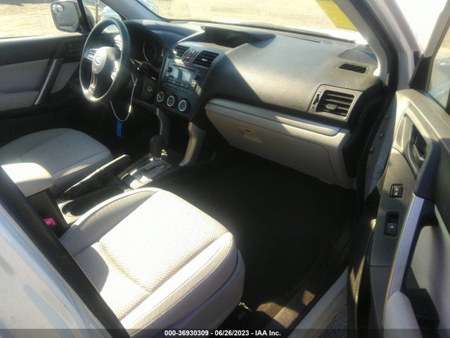 JF2SJABC2FH465930 Subaru Forester 2.5i