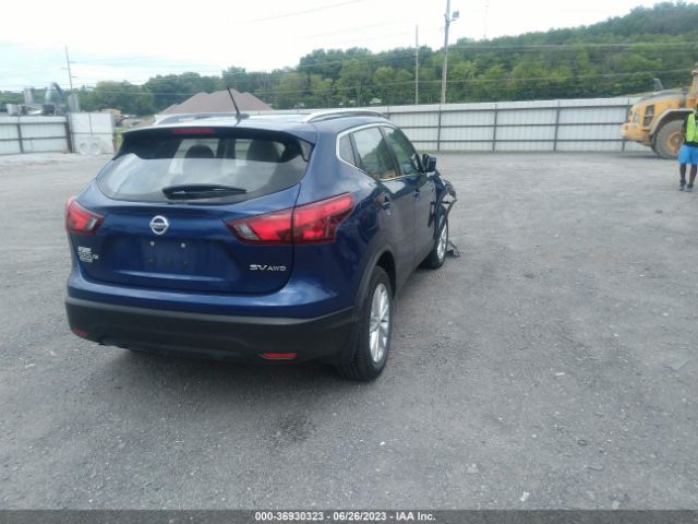JN1BJ1CR1JW292684 Nissan Rogue Sport Sv