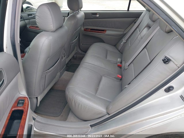 2005 TOYOTA CAMRY LE/SE/XLE VIN: 4T1BE30K05U074706