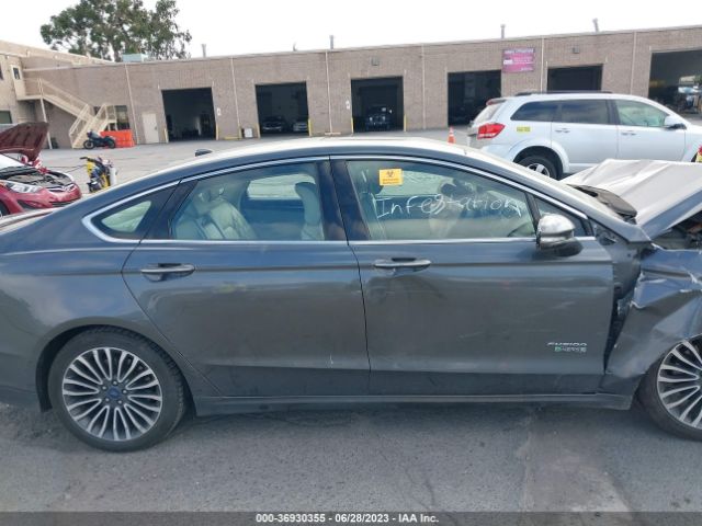 3FA6P0SU4HR380371 Ford Fusion Energi Titanium/platinum