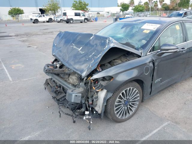 3FA6P0SU4HR380371 Ford Fusion Energi Titanium/platinum