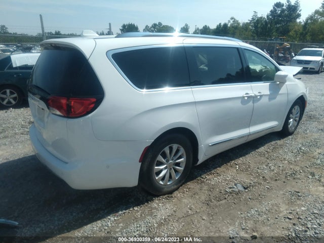 2C4RC1EG3JR263195 Chrysler Pacifica Touring L Plus
