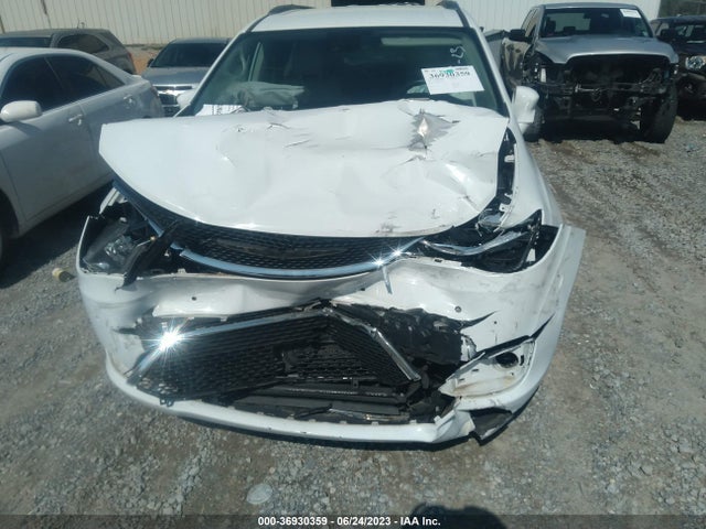 2C4RC1EG3JR263195 Chrysler Pacifica Touring L Plus