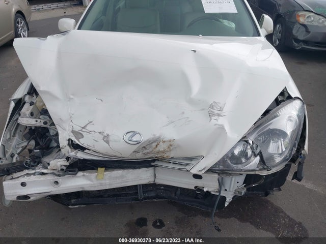 2004 LEXUS ES 330 VIN: JTHBA30G245030578