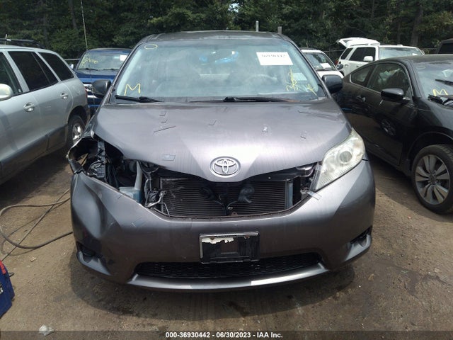 2011 TOYOTA SIENNA VIN: 5TDZK3DCXBS010283