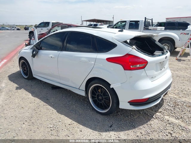 Ford FOCUS ST 2016 1FADP3L98GL292083 Image 3