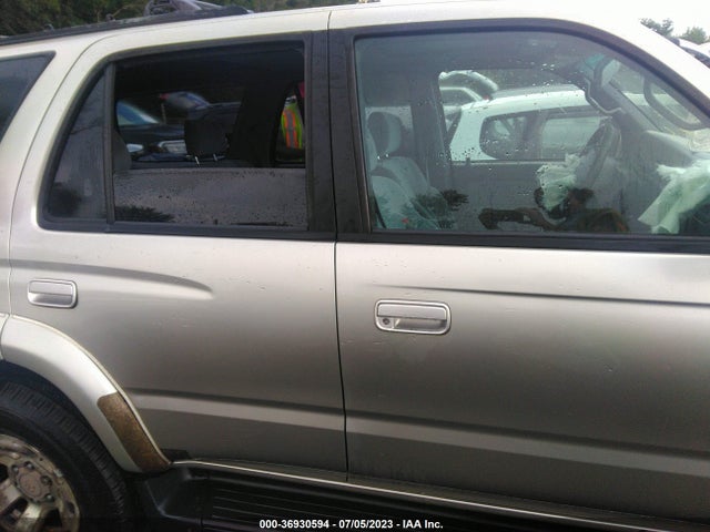 2000 TOYOTA 4RUNNER SR5 VIN: JT3HN86R0Y0295626