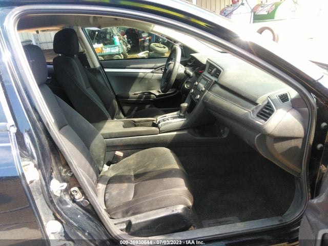 Honda Civic Lx 2018 19XFC2F57JE011828 Image 5