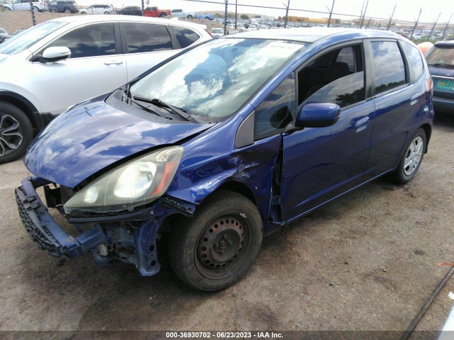 2012 HONDA FIT VIN: JHMGE8H39CC008001