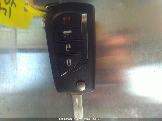 Toyota COROLLA LE 2021 5YFEPMAEXMP176343 Image 3