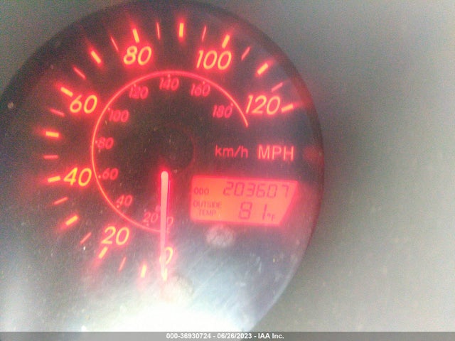 2003 TOYOTA MATRIX STD/XR VIN: 2T1KR32E53C015869