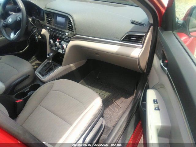 Hyundai ELANTRA SE 2019 5NPD74LF6KH480412 Image 11