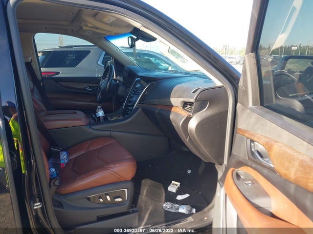 1GYS3SKJ5FR520324 Cadillac Escalade Esv Luxury