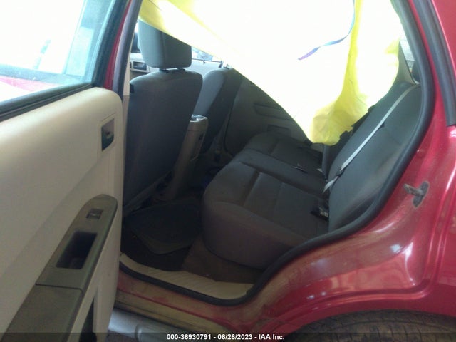 2009 FORD ESCAPE XLS VIN: 1FMCU02759KD06250