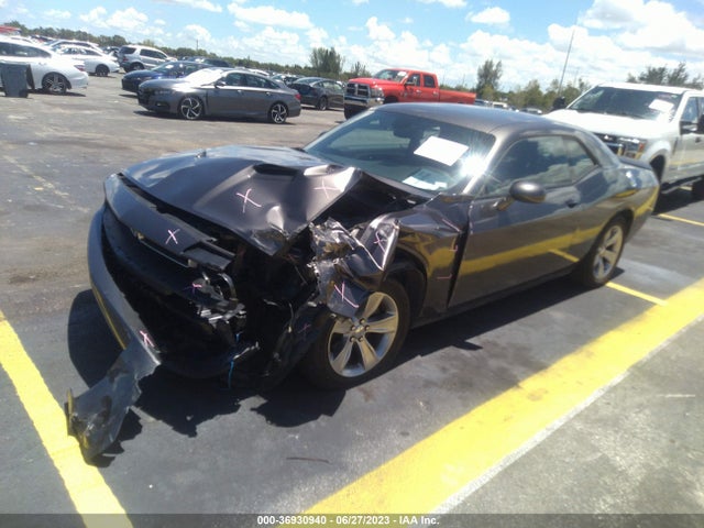 Dodge Challenger Sxt 2021 2C3CDZAG0MH542450 Image 2