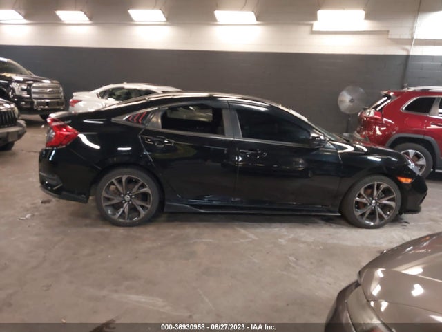 Honda Civic Sport 2019 2HGFC2F82KH559639 Image 12