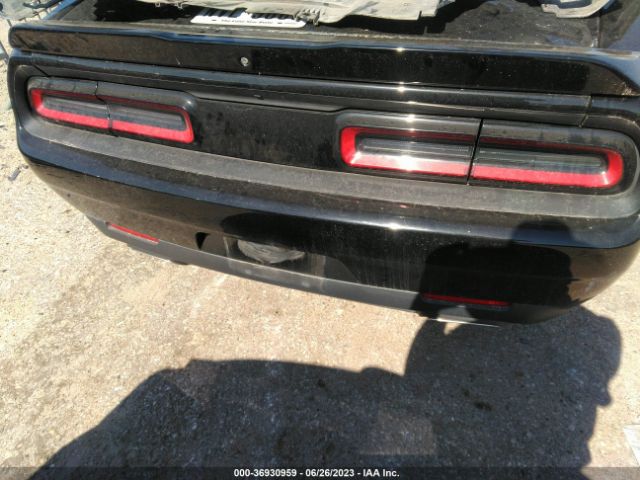 2C3CDZAG5KH672169 Dodge Challenger Sxt