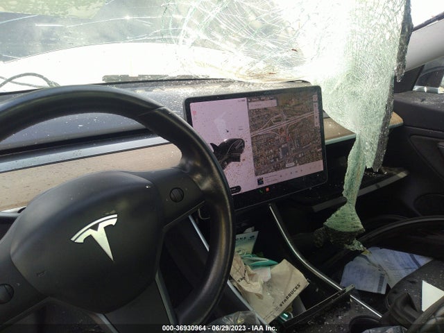 Tesla Model 3 Long Range 2018 5YJ3E1EB7JF071732 Image 7