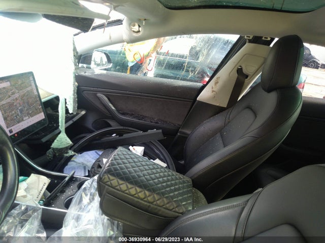 Tesla Model 3 Long Range 2018 5YJ3E1EB7JF071732 Image 11