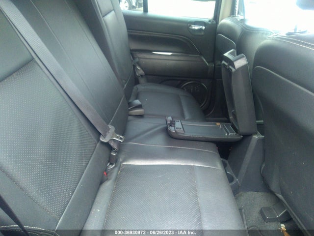 1C4NJDEB9GD795850 Jeep Compass High Altitude Edition