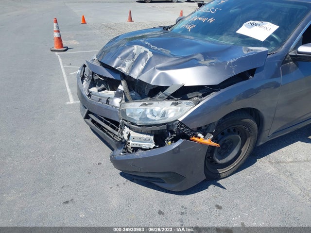Honda Civic Lx 2018 2HGFC2F53JH521163 Image 6