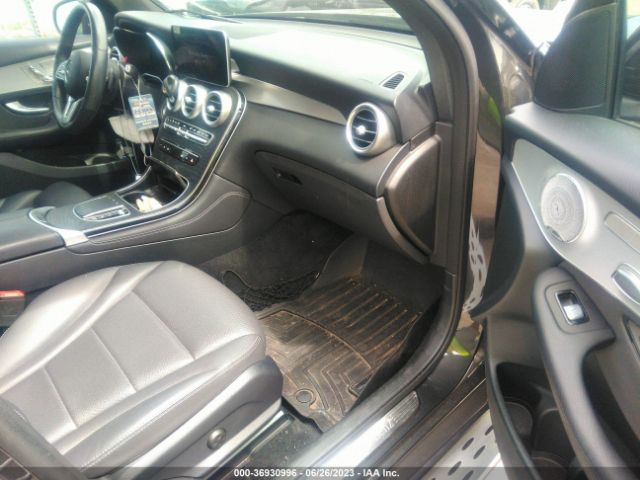 WDC0G8DBXLF723498 Mercedes-Benz Glc Glc 300