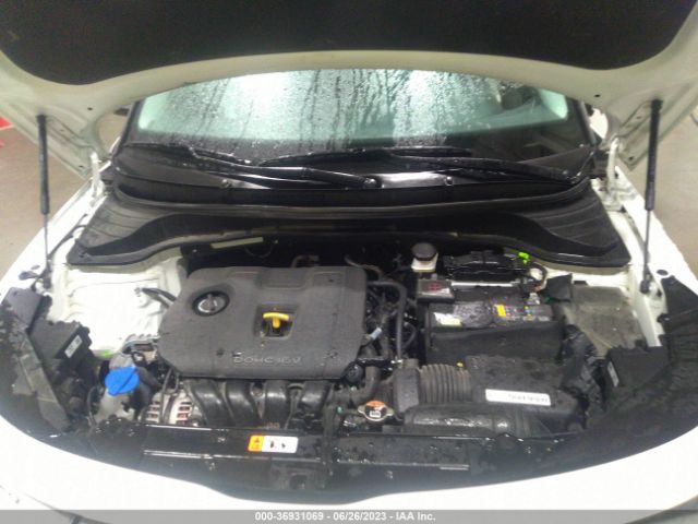 KNDJ23AU1P7857673 KIA SOUL LX