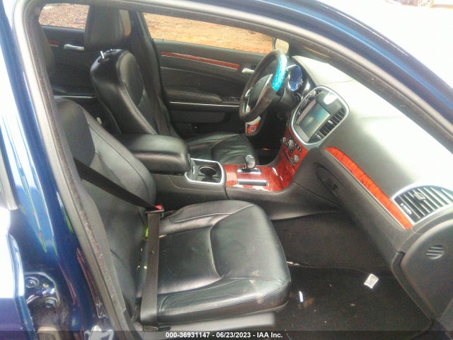 2C3CCAAG8EH244377 Chrysler 300