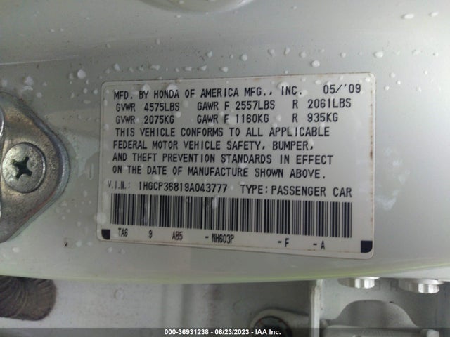 2009 HONDA ACCORD SDN EX-L VIN: 1HGCP36819A043777