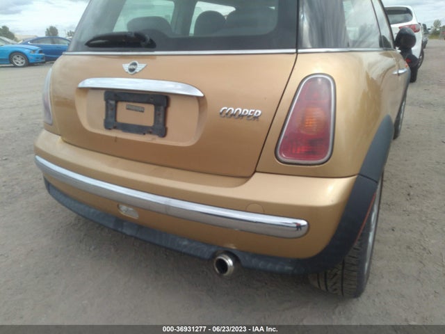 2003 MINI COOPER HARDTOP VIN: WMWRC33473TC46044