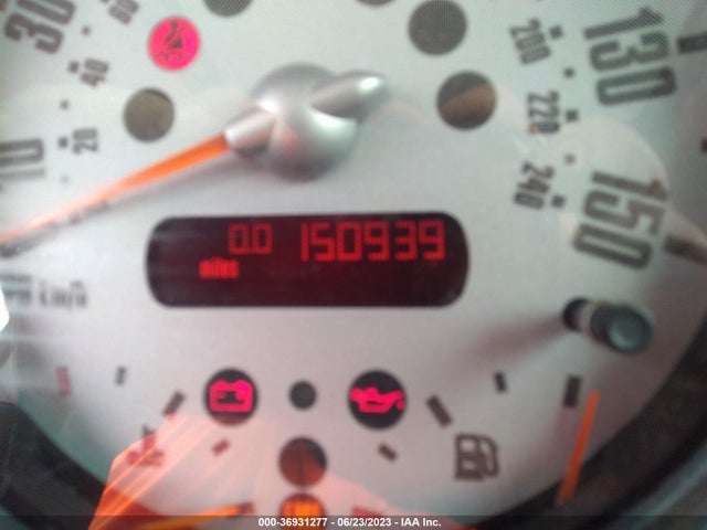2003 MINI COOPER HARDTOP VIN: WMWRC33473TC46044