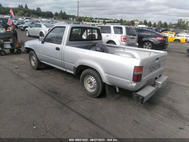 1991 TOYOTA PICKUP 1/2 TON SHORT WHEELBASE VIN: JT4RN81A9M5116904