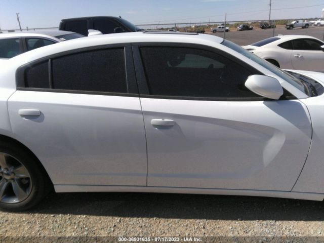 2C3CDXHG6HH528259 Dodge Charger Sxt