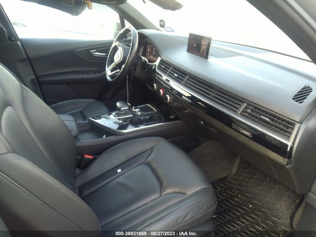 WA1LAAF76HD021325 Audi Q7 Premium Plus