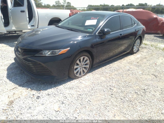 Toyota CAMRY LE 2020 4T1C11AK8LU906020 Image 2
