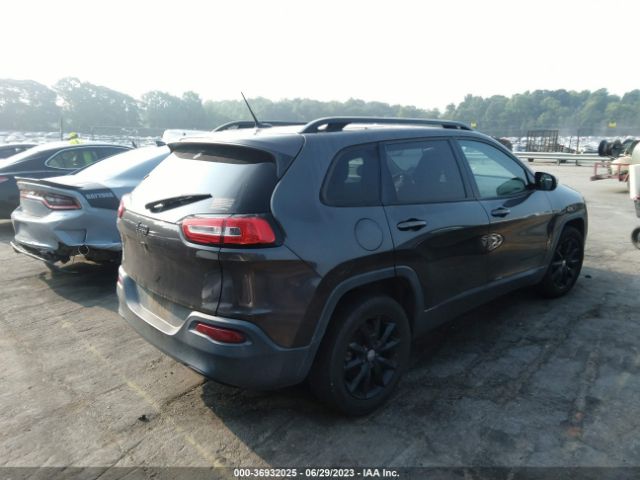 1C4PJLCB2EW302212 Jeep Cherokee Altitude