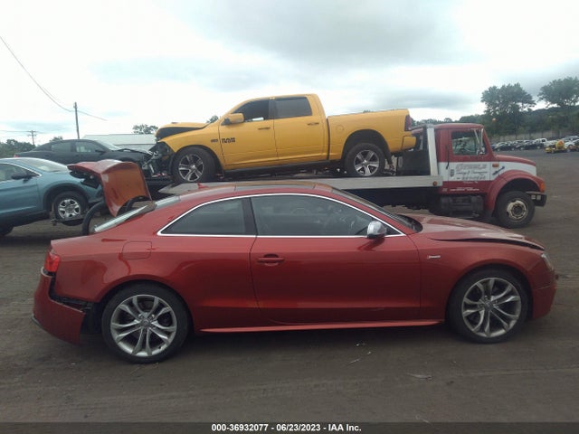 WAUCGAFR6EA024483 Audi S5 Premium Plus