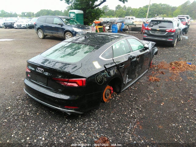 WAUB4CF57JA083047 Audi S5 Sportback Premium Plus