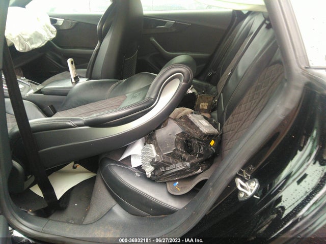 WAUB4CF57JA083047 Audi S5 Sportback Premium Plus