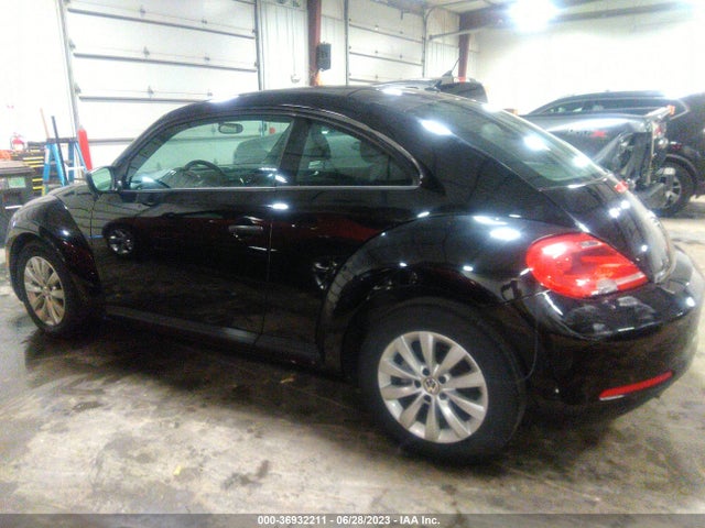 3VWF17AT8FM605010 Volkswagen Beetle Coupe 1.8t Fleet Edition