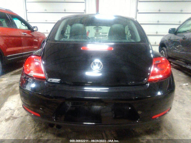 3VWF17AT8FM605010 Volkswagen Beetle Coupe 1.8t Fleet Edition