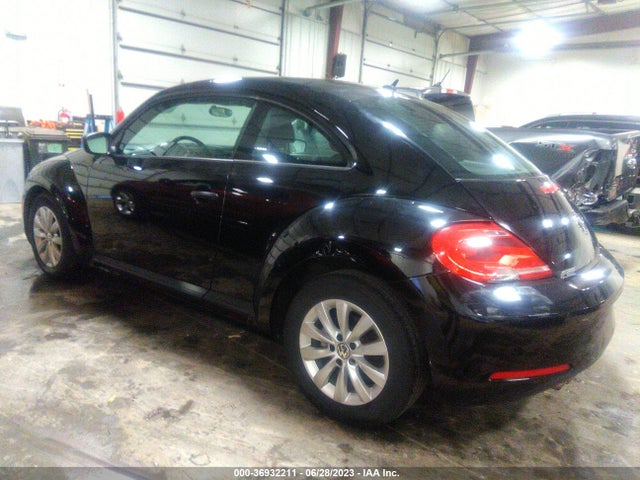 3VWF17AT8FM605010 Volkswagen Beetle Coupe 1.8t Fleet Edition