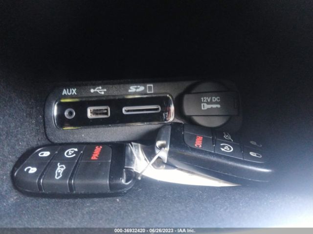 1C4RJEAG9FC220516 Jeep Grand Cherokee Altitude
