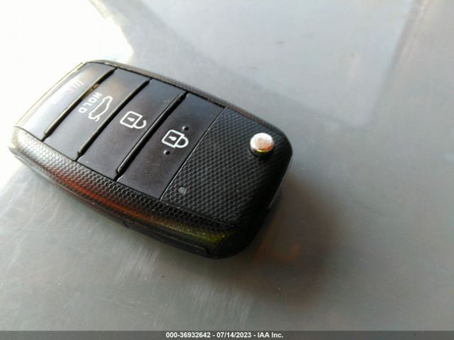 5XXGT4L31KG319167 KIA Optima Lx