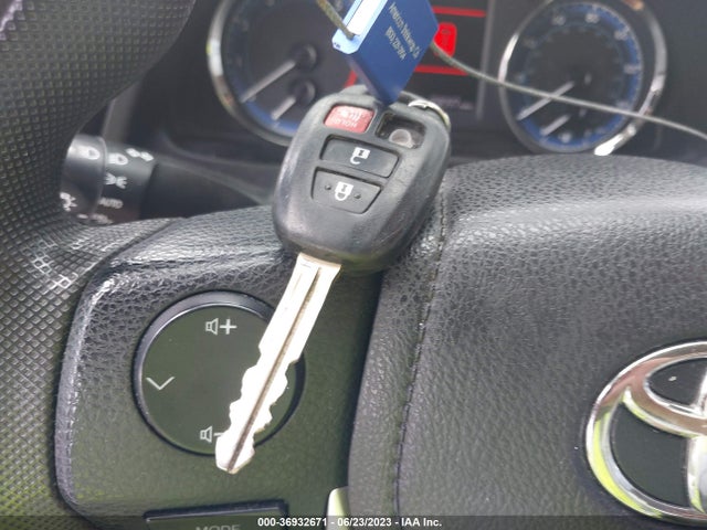 2019 TOYOTA COROLLA L/LE/SE/XLE/XSE VIN: 5YFBURHEXKP939604