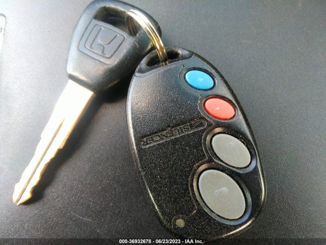 2002 HONDA ACCORD SDN LX VIN: 3HGCG66572G700614