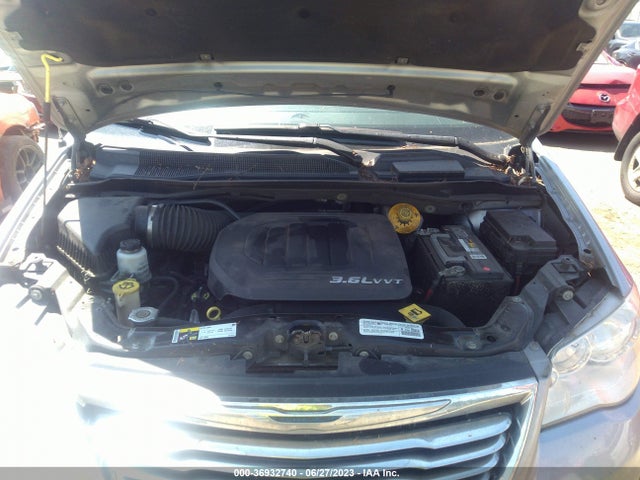 2C4RC1BG7ER343822 Chrysler Town & Country Touring